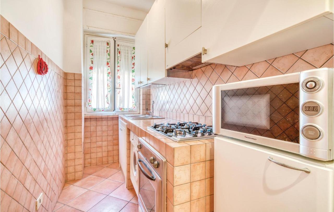 Gorgeous Apartment In Ladispoli Rm With Wifi Екстериор снимка