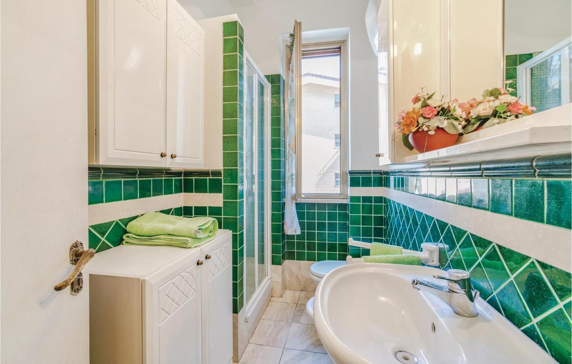 Gorgeous Apartment In Ladispoli Rm With Wifi Екстериор снимка
